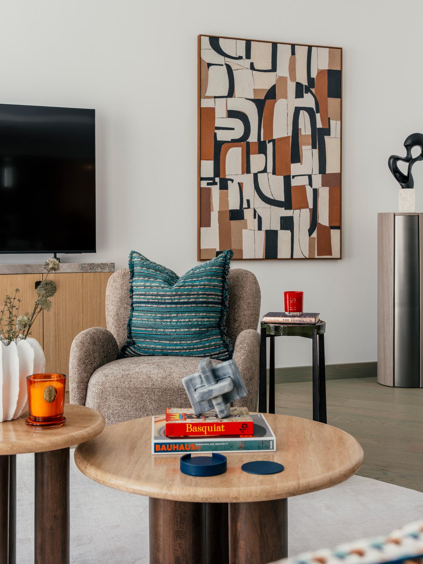 Apartment 41 Image 3
