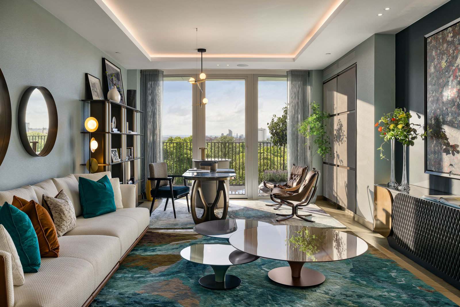 Apartment 81 Image 2