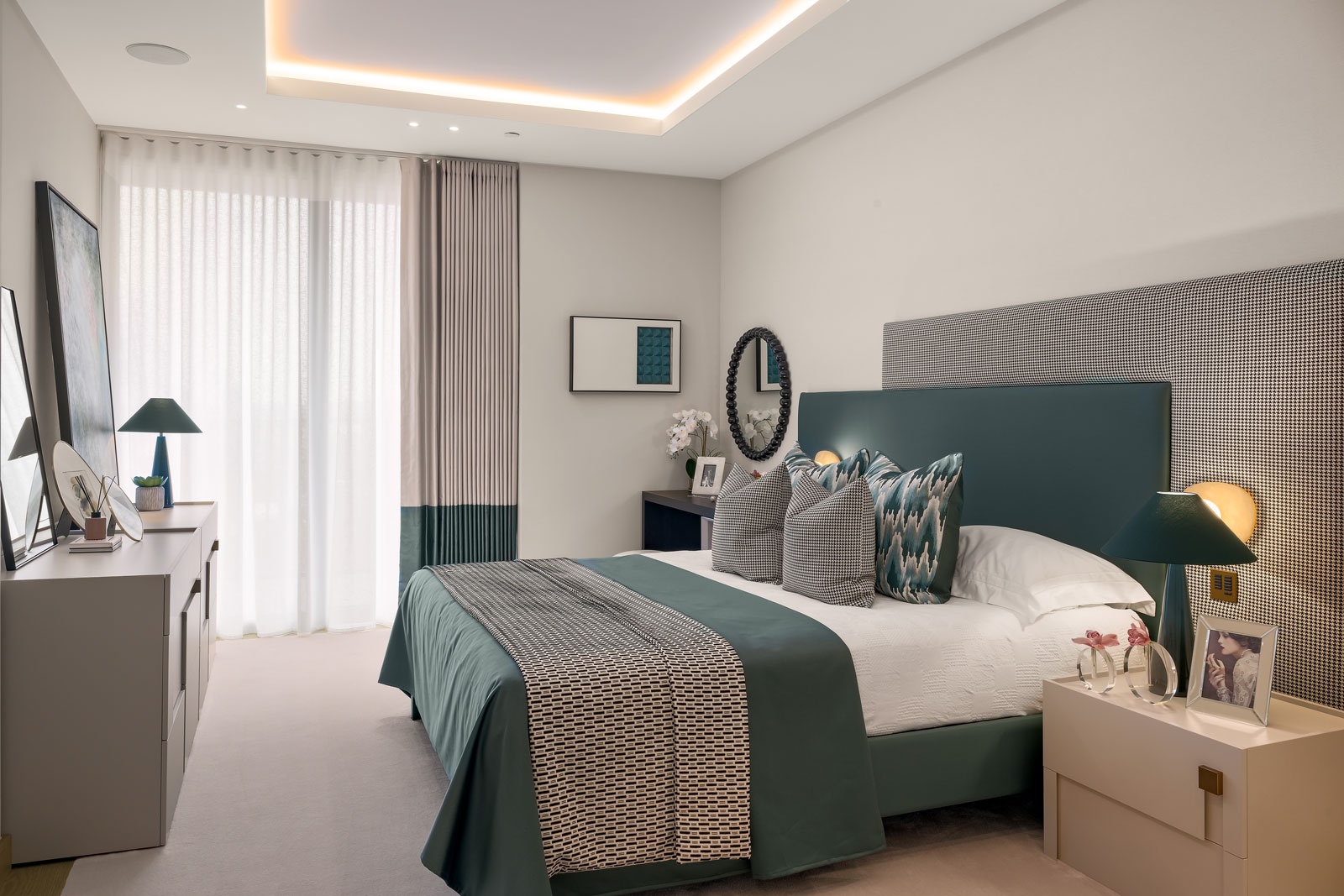 Apartment 81 Image 22